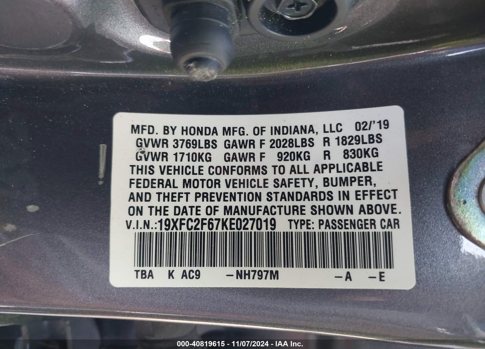 2019 HONDA CIVIC LX VIN: 19XFC2F67KE027019