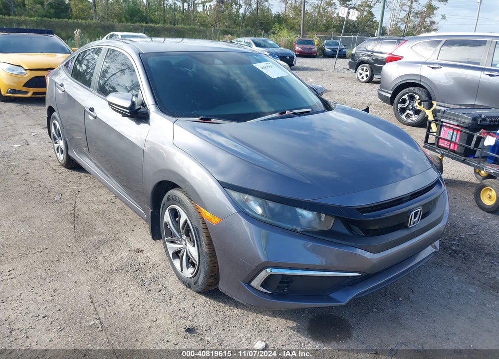 2019 HONDA CIVIC LX VIN: 19XFC2F67KE027019