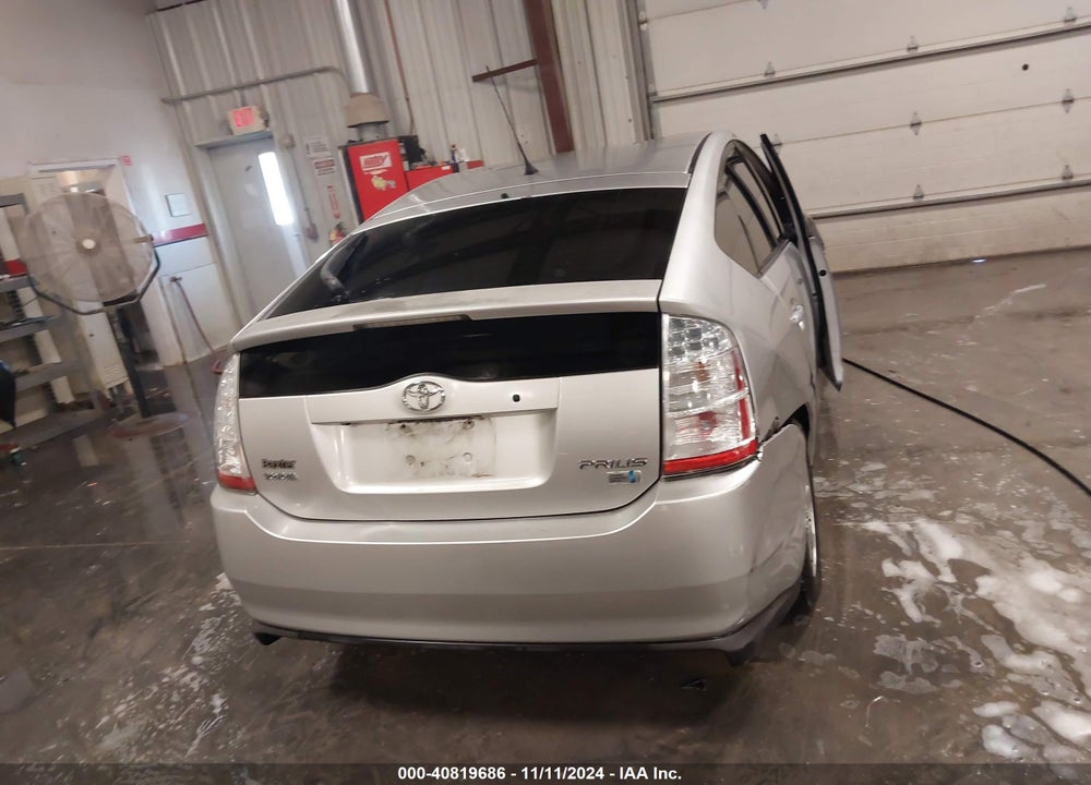 2008 TOYOTA PRIUS VIN: JTDKB20U083343645