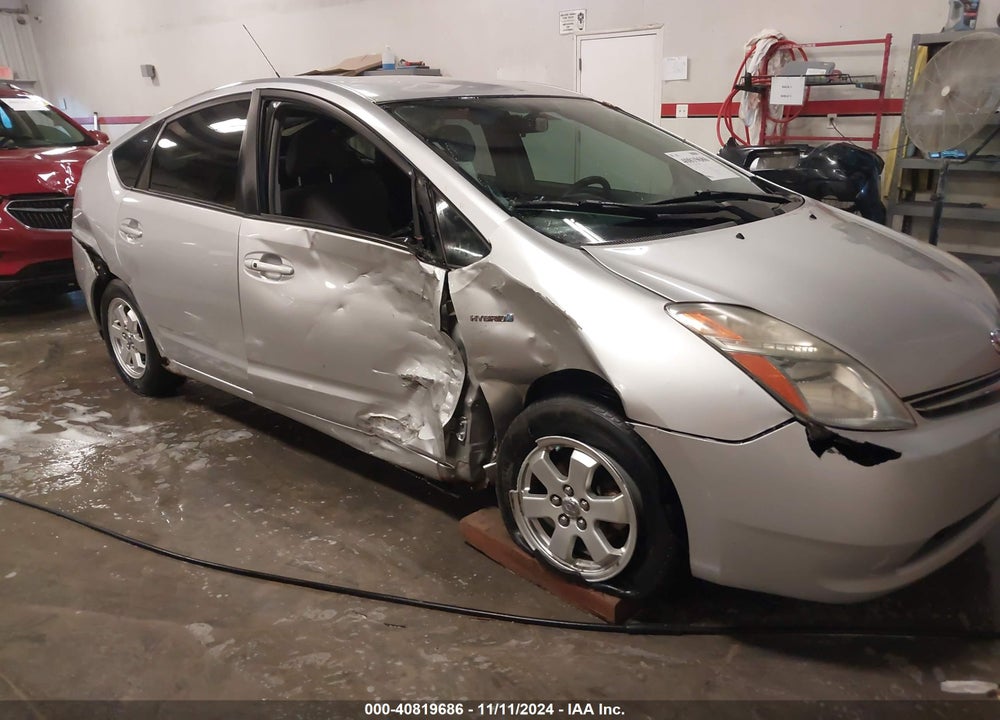 2008 TOYOTA PRIUS VIN: JTDKB20U083343645