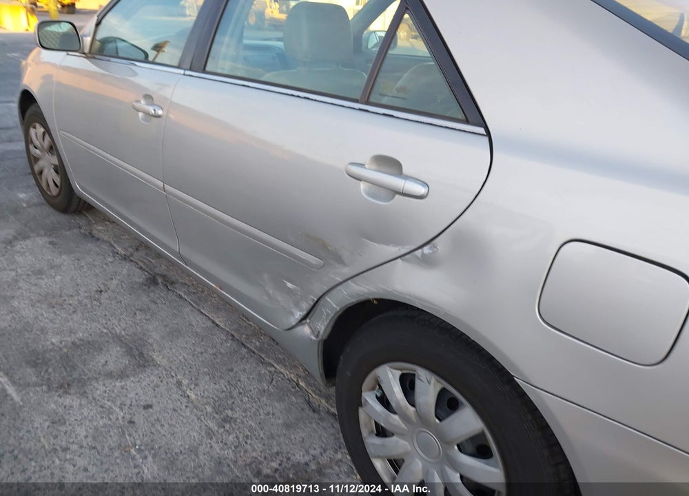 2005 TOYOTA CAMRY LE VIN: 4T1BE32K15U984538