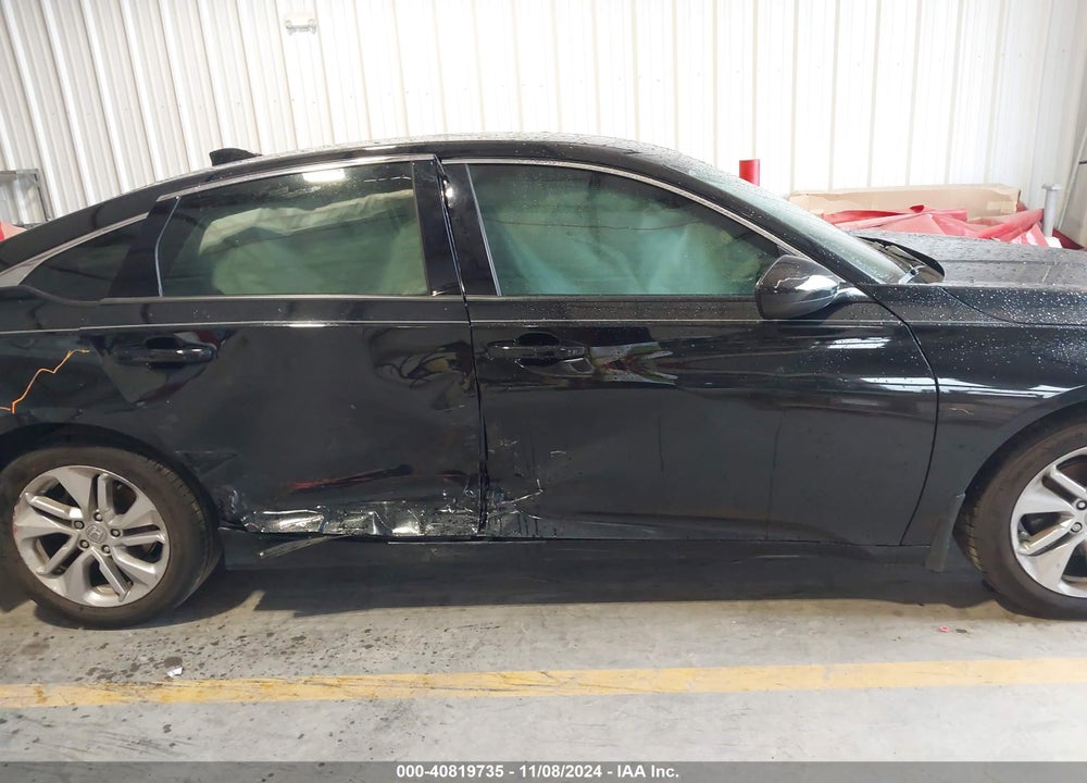 2018 HONDA ACCORD LX VIN: 1HGCV1F12JA259008