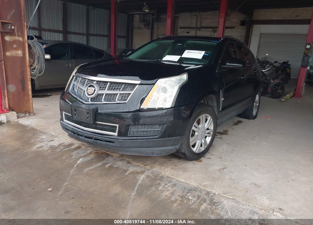 2011 CADILLAC SRX LUXURY COLLECTION VIN: 3GYFNAEYXBS622630