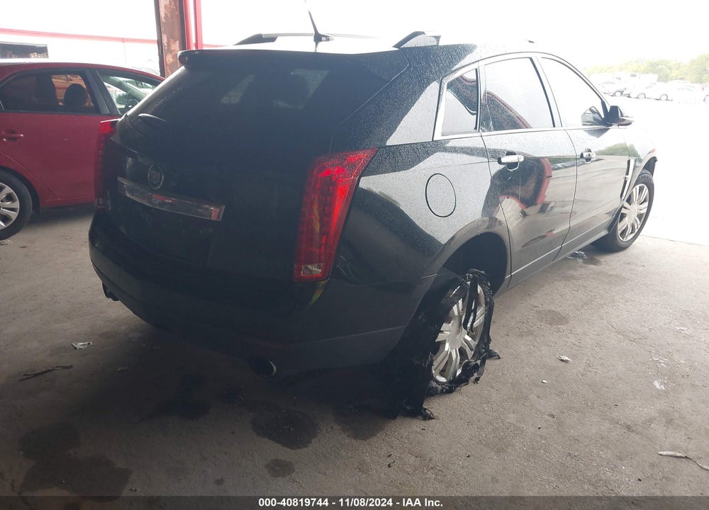 2011 CADILLAC SRX LUXURY COLLECTION VIN: 3GYFNAEYXBS622630