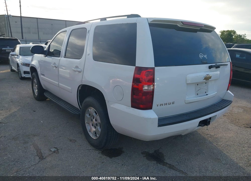 2007 CHEVROLET TAHOE LT VIN: 1GNFC13J67J401575