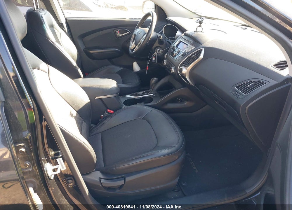 2012 HYUNDAI TUCSON GLS VIN: KM8JU3AC8CU512682