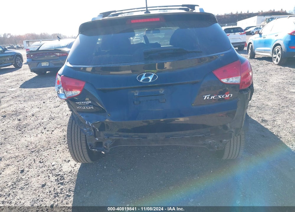 2012 HYUNDAI TUCSON GLS VIN: KM8JU3AC8CU512682