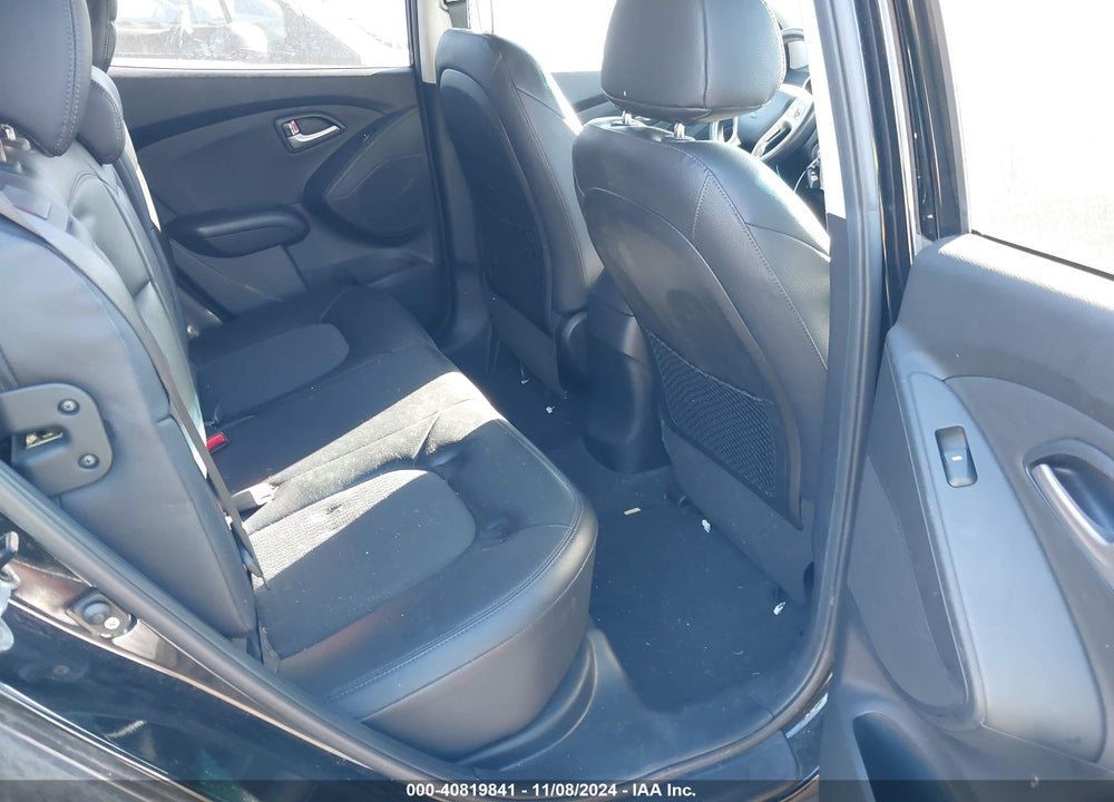 2012 HYUNDAI TUCSON GLS VIN: KM8JU3AC8CU512682