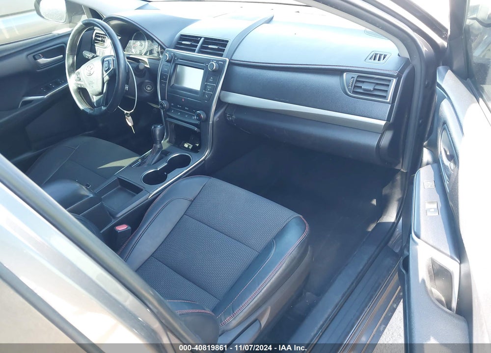 2016 TOYOTA CAMRY SE VIN: 4T1BF1FK3GU544237