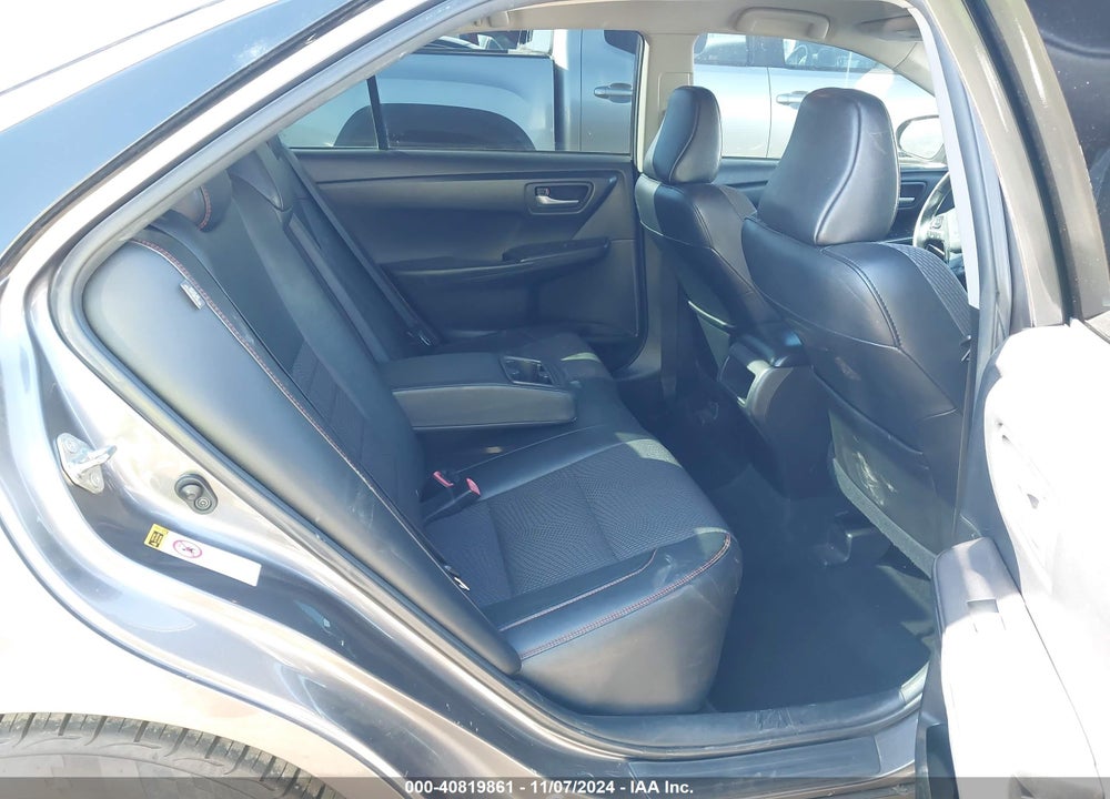 2016 TOYOTA CAMRY SE VIN: 4T1BF1FK3GU544237