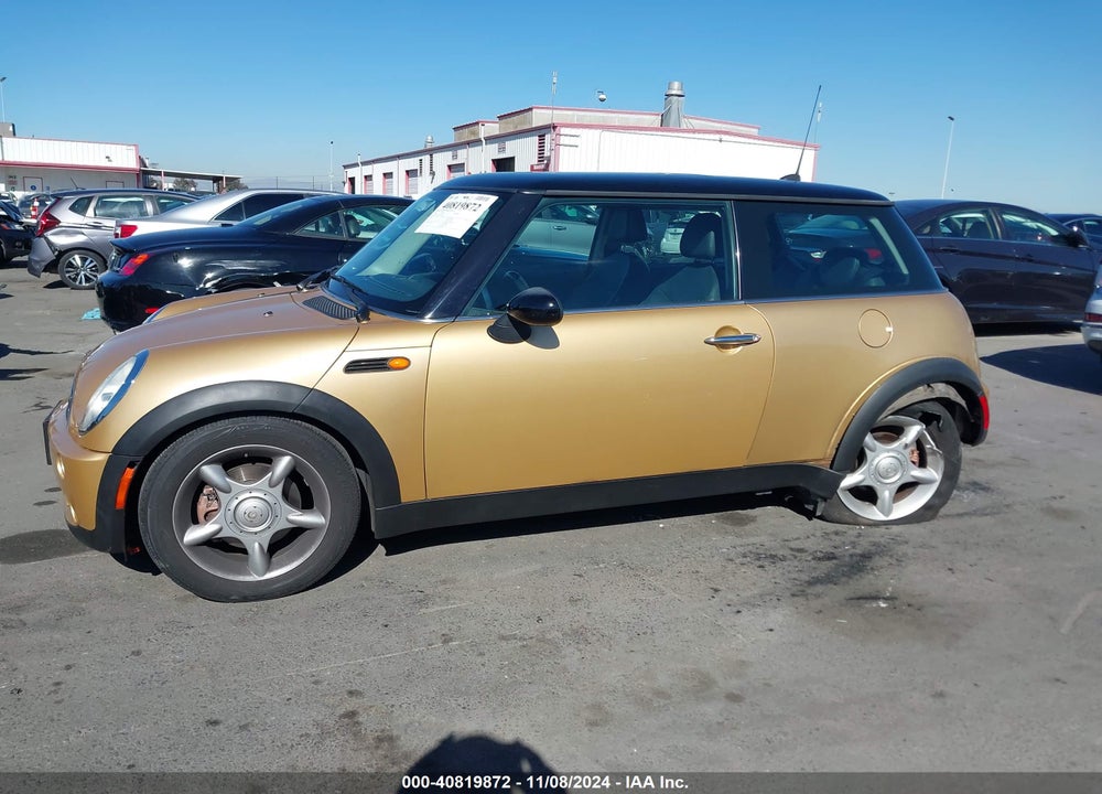 2005 MINI COOPER VIN: WMWRC33475TJ67022