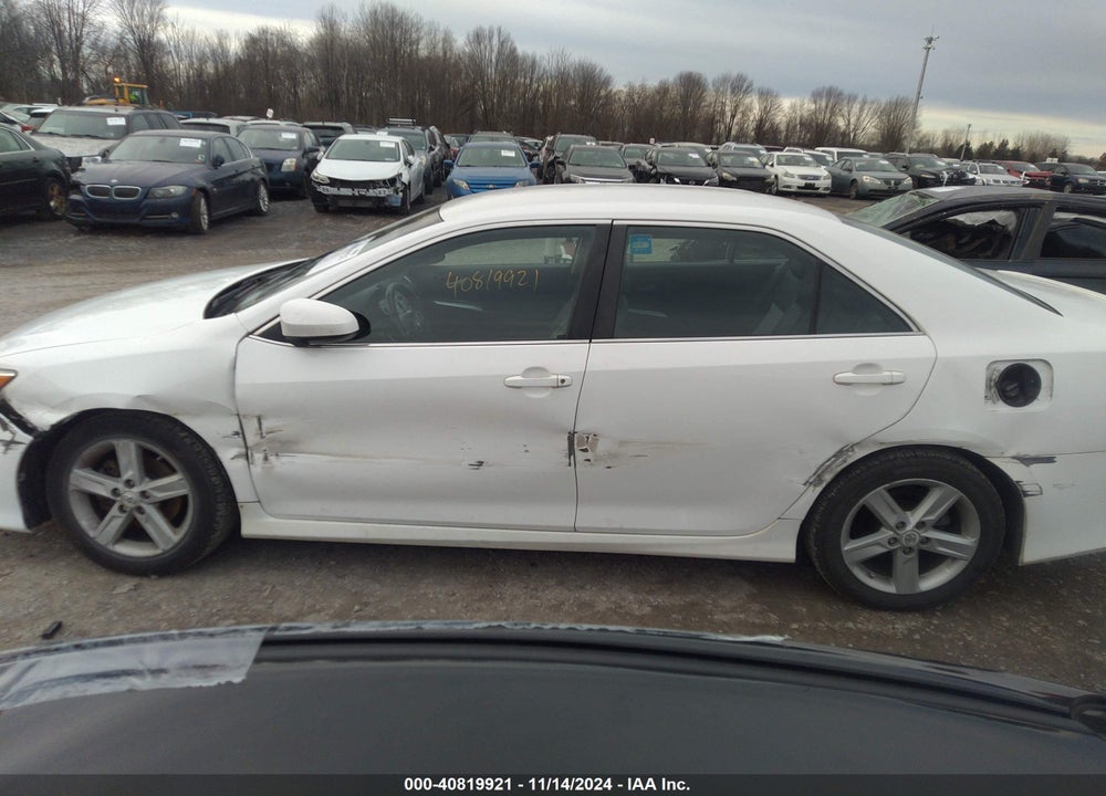 2012 TOYOTA CAMRY SE VIN: 4T1BF1FK6CU136468