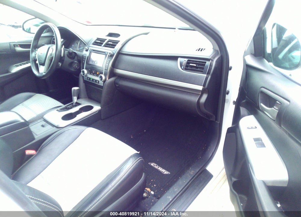 2012 TOYOTA CAMRY SE VIN: 4T1BF1FK6CU136468