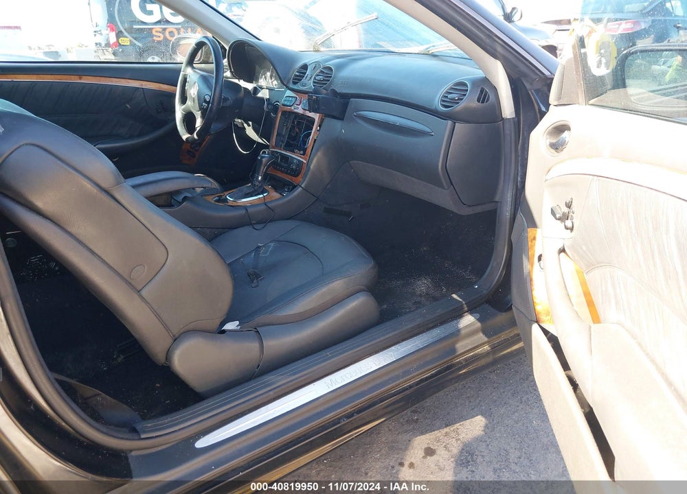2004 MERCEDES-BENZ CLK 500 VIN: WDBTK75G54T004621