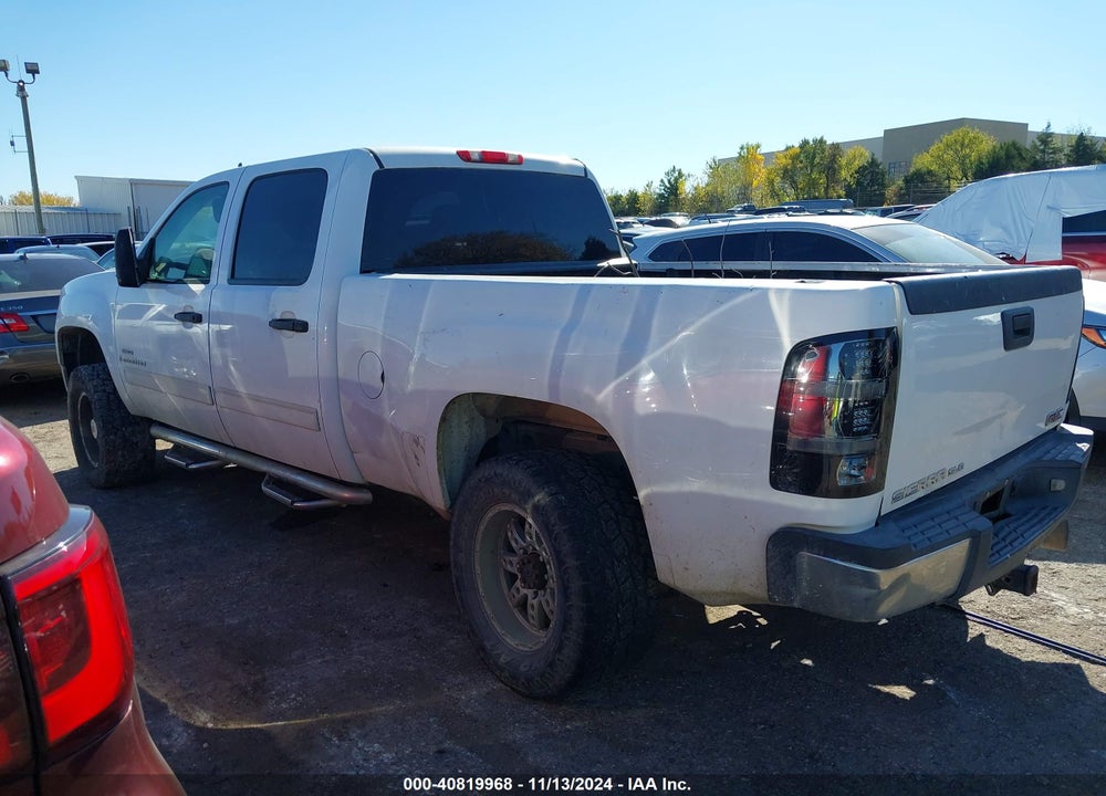 2008 GMC SIERRA 2500HD SLE1 VIN: 1GTHC236X8F193191