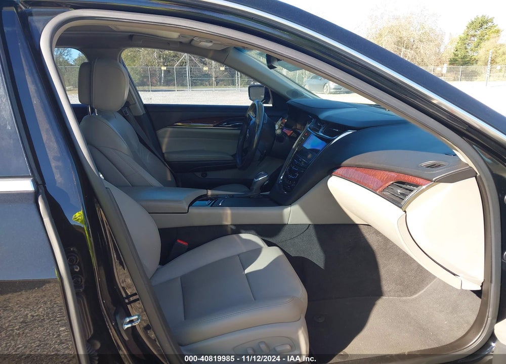 2014 CADILLAC CTS LUXURY VIN: 1G6AR5S32E0144187