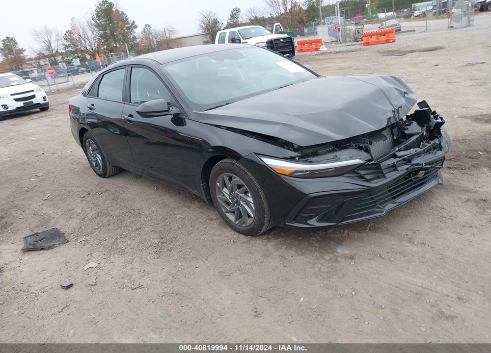 2024 HYUNDAI ELANTRA SEL VIN: KMHLM4DG9RU680062