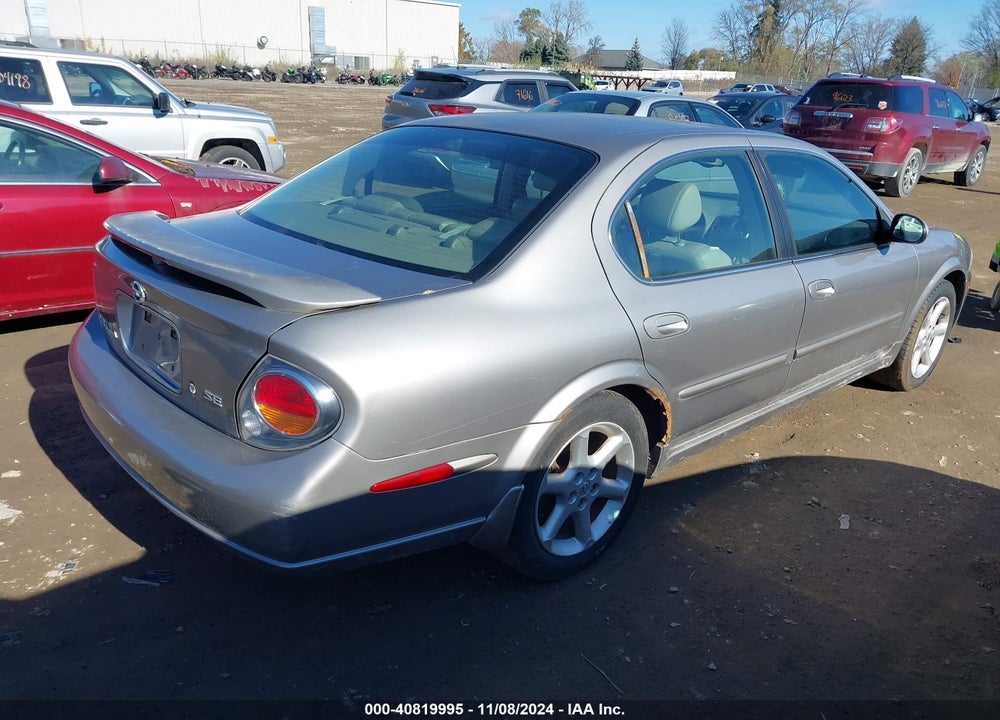 2002 NISSAN MAXIMA SE VIN: JN1DA31A82T301370