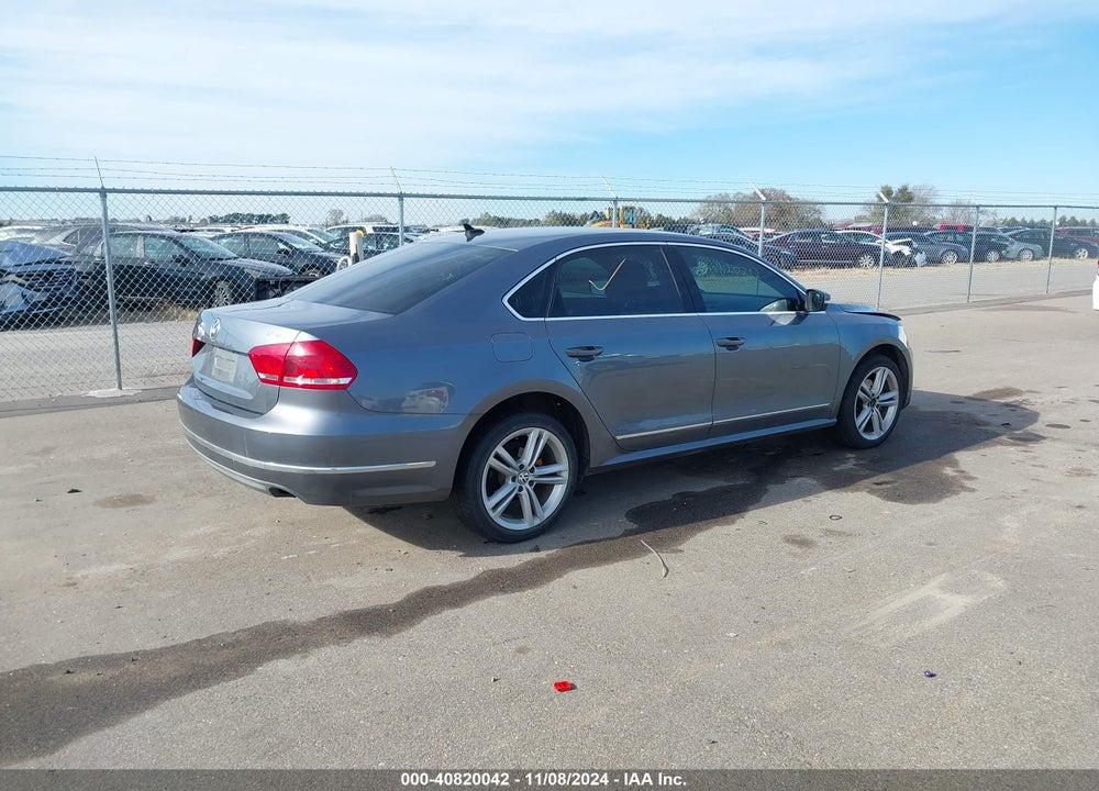 2013 VOLKSWAGEN PASSAT 3.6L V6 SEL PREMIUM VIN: 1VWCM7A33DC083170