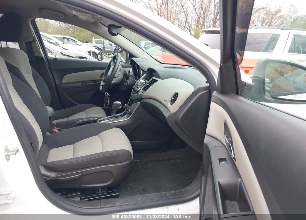 2014 CHEVROLET CRUZE LS AUTO VIN: 1G1PA5SH5E7369696