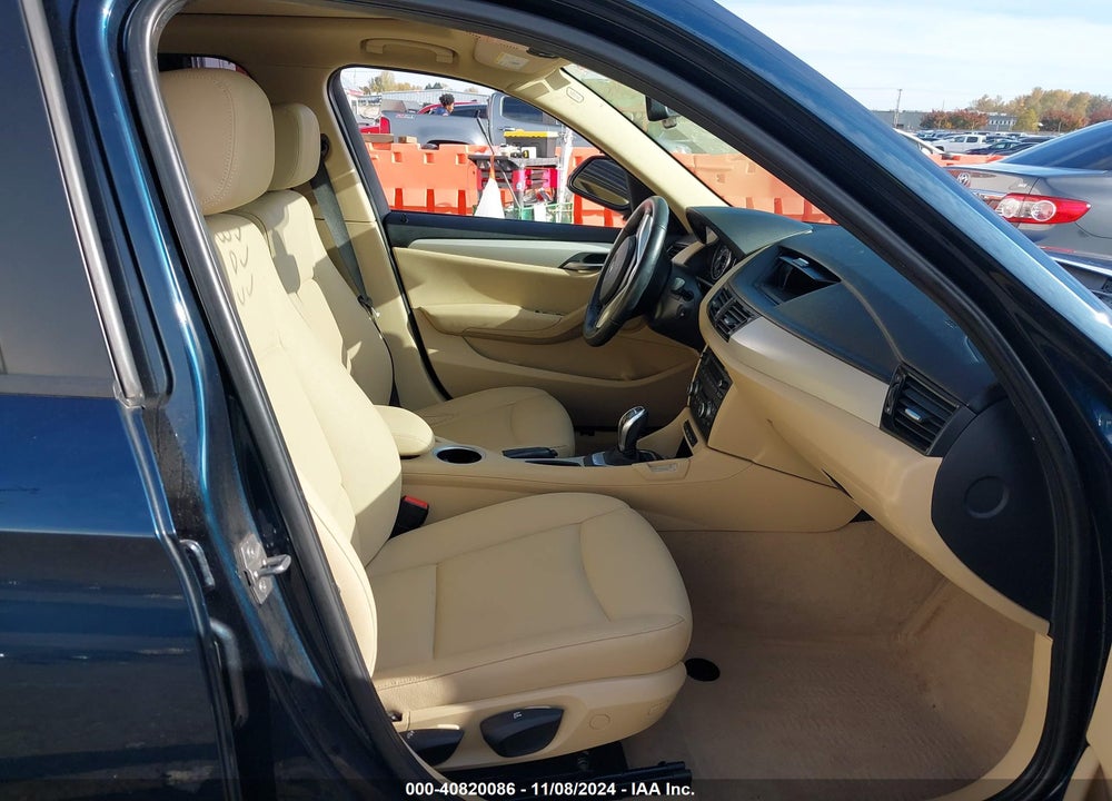 2014 BMW X1 XDRIVE28I VIN: WBAVL1C57EVY12543