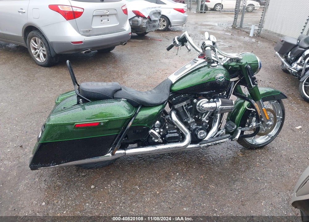 2014 HARLEY-DAVIDSON FLHRSE4 CVO VIN: 1HD1PG813EB959795