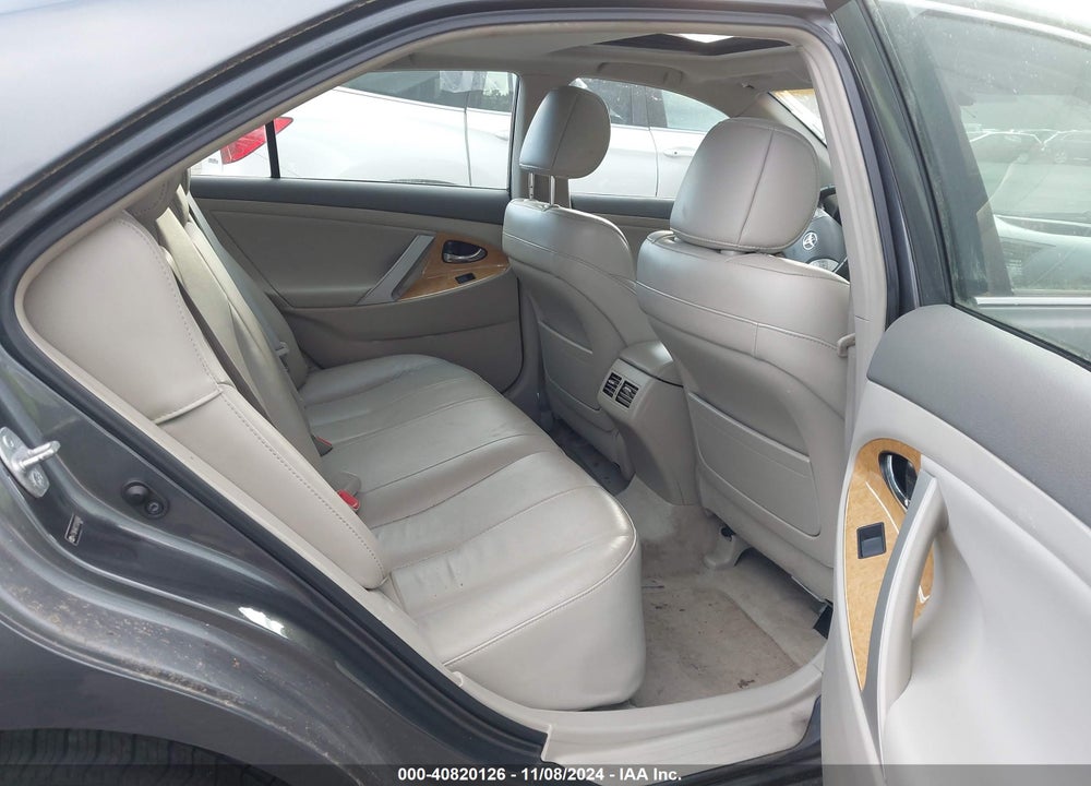 2007 TOYOTA CAMRY XLE V6 VIN: 4T1BK46K17U040668