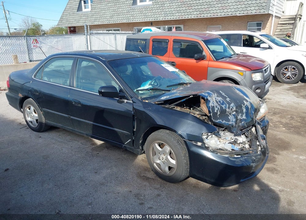 2000 HONDA ACCORD 3.0 EX VIN: 1HGCG1658YA029934