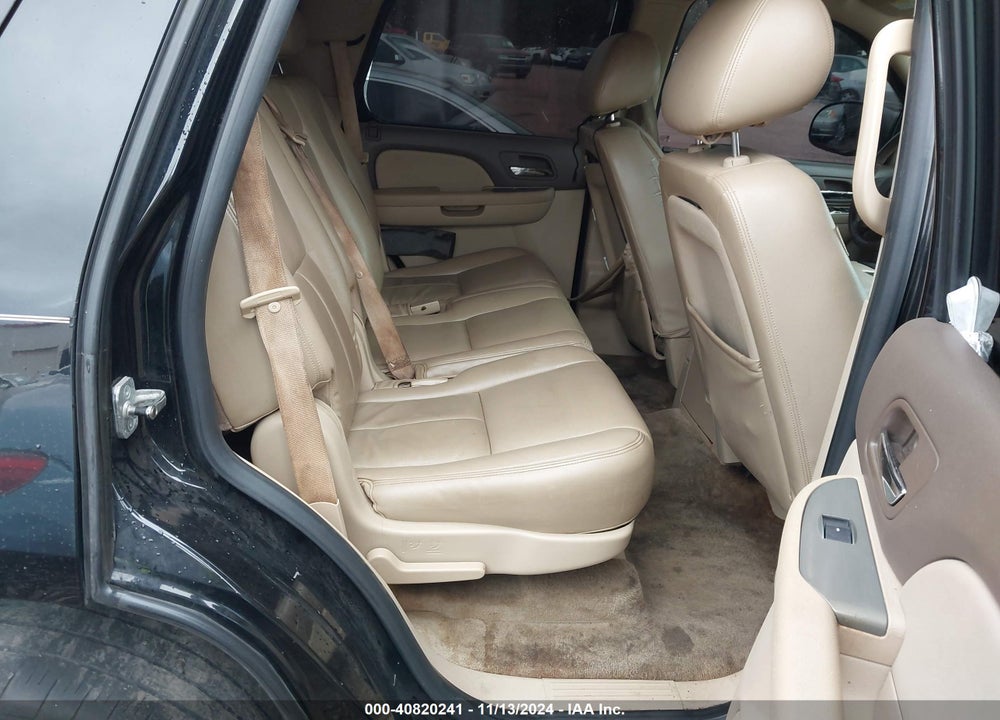 2010 CHEVROLET TAHOE LS VIN: 1GNMCAE35AR199651