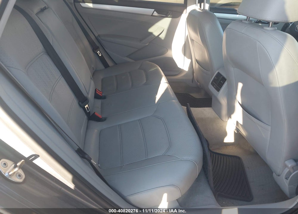 2013 VOLKSWAGEN PASSAT 2.0L TDI SE VIN: 1VWBN7A35DC076729