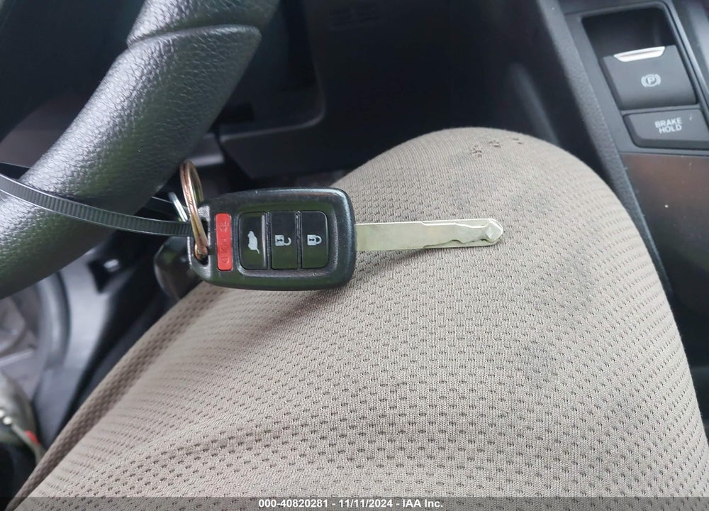 2018 HONDA CR-V LX VIN: 2HKRW6H31JH227516