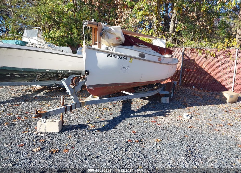 1995 MACH CATBOAT VIN: MENCA120E595