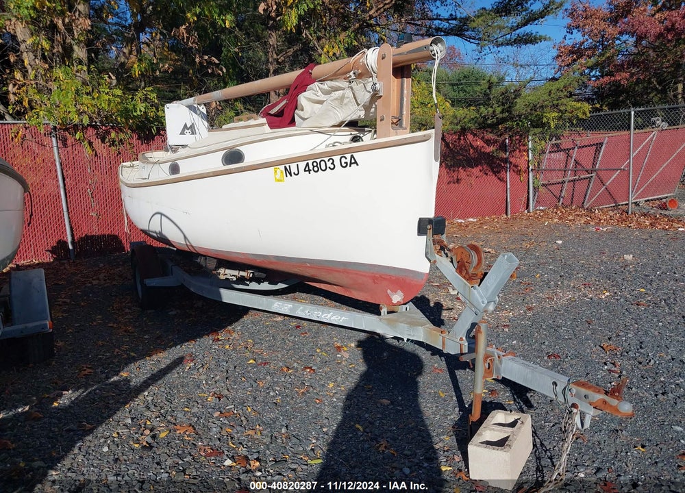 1995 MACH CATBOAT VIN: MENCA120E595