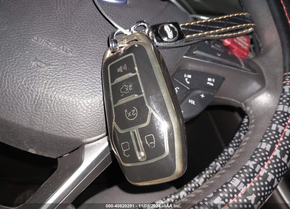 2015 FORD FUSION TITANIUM VIN: 3FA6P0K98FR105188