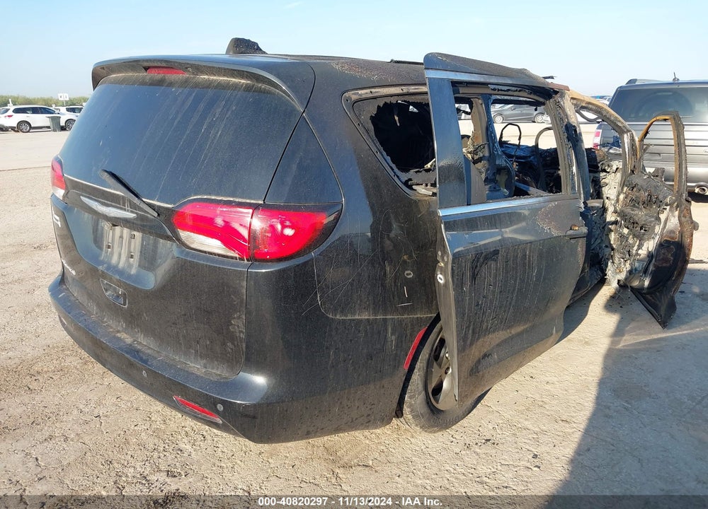 2017 CHRYSLER PACIFICA LX VIN: 2C4RC1CGXHR633751