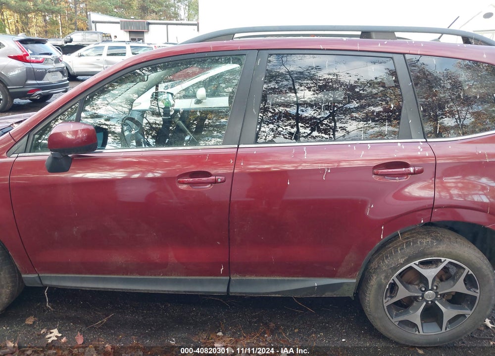 2014 SUBARU FORESTER VIN: JF2SJGDC7EH439211