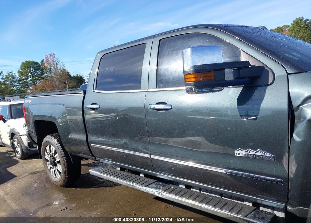 2017 CHEVROLET SILVERADO 2500HD HIGH COUNTRY VIN: 1GC1KXEY4HF128997