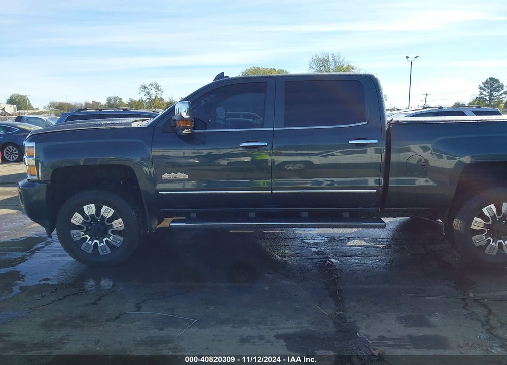 2017 CHEVROLET SILVERADO 2500HD HIGH COUNTRY VIN: 1GC1KXEY4HF128997