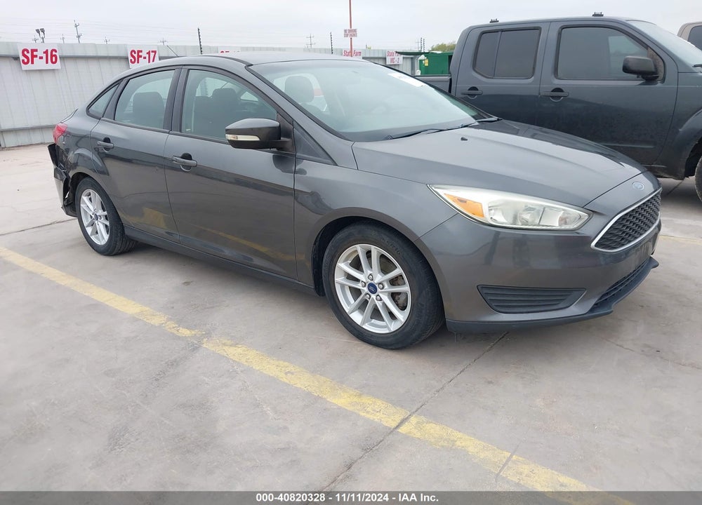 2015 FORD FOCUS SE VIN: 1FADP3F29FL219088