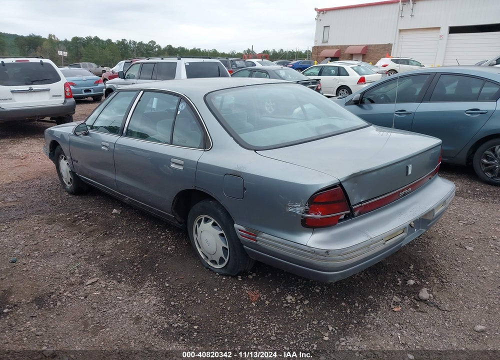 1992 OLDSMOBILE 88 ROYALE VIN: 1G3HN53L8N1820478