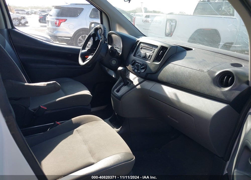 2015 NISSAN NV200 VIN: 3N6CM0KNXFK693927