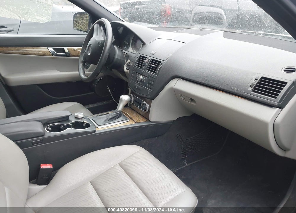 2008 MERCEDES-BENZ C 350 SPORT VIN: WDDGF56X98F170841