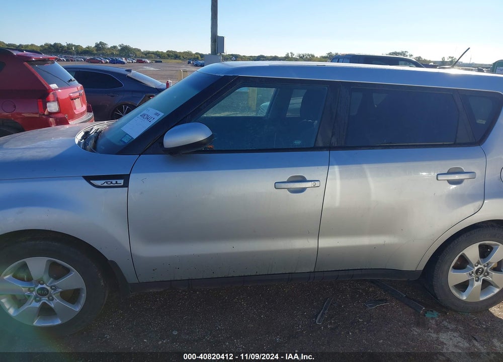 2017 KIA SOUL VIN: KNDJN2A24H7500876