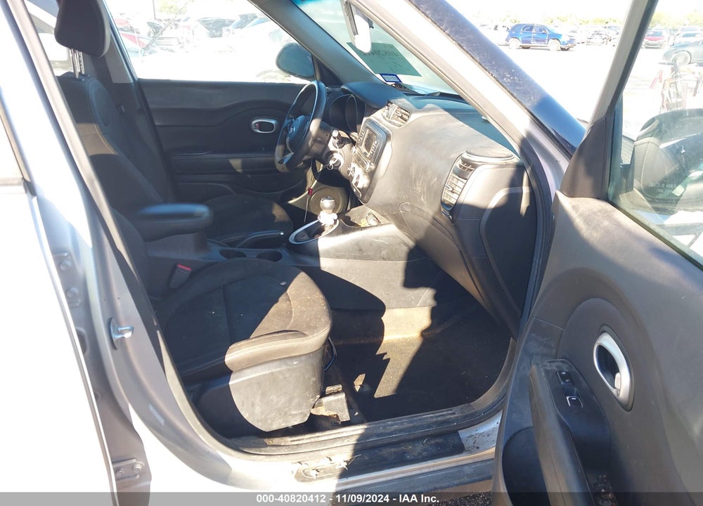 2017 KIA SOUL VIN: KNDJN2A24H7500876