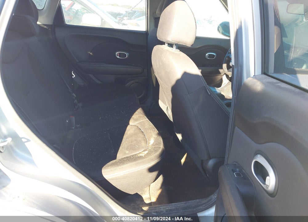2017 KIA SOUL VIN: KNDJN2A24H7500876