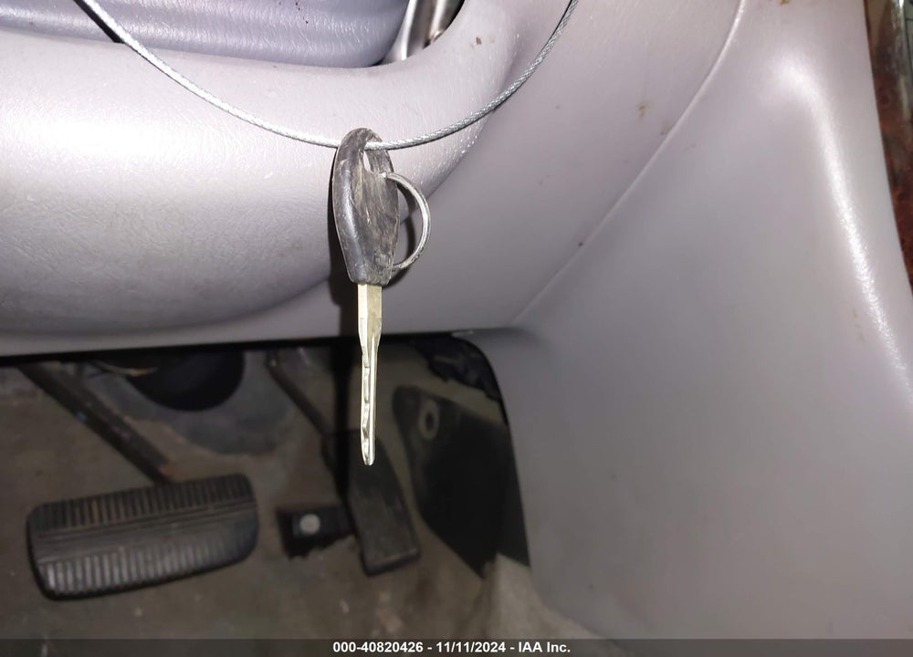 1998 NISSAN ALTIMA GLE/GXE/SE/XE VIN: 1N4DL01D1WC188762