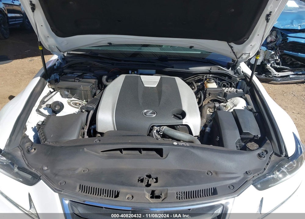 2017 LEXUS IS 300 VIN: JTHCM1D28H5025731