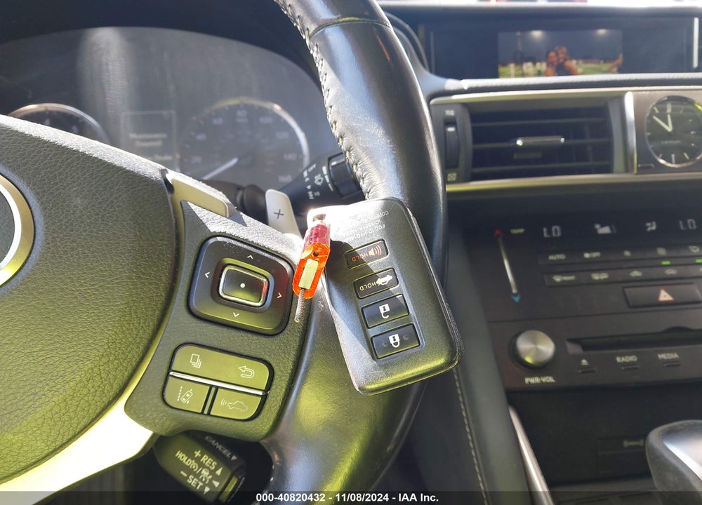 2017 LEXUS IS 300 VIN: JTHCM1D28H5025731