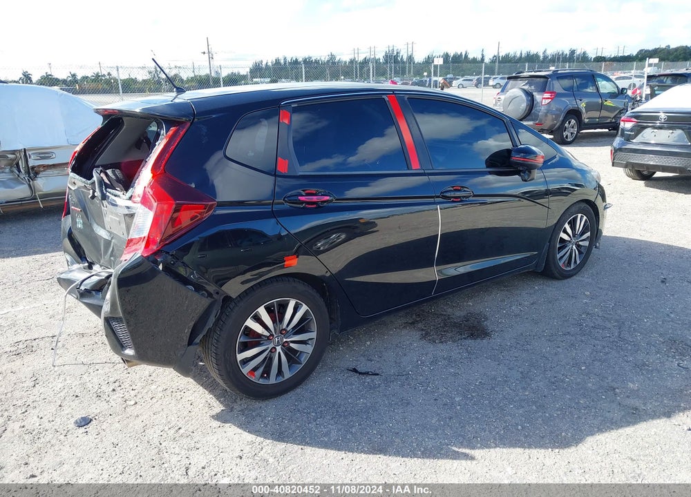 2015 HONDA FIT EX/EX-L VIN: 3HGGK5H8XFM701152