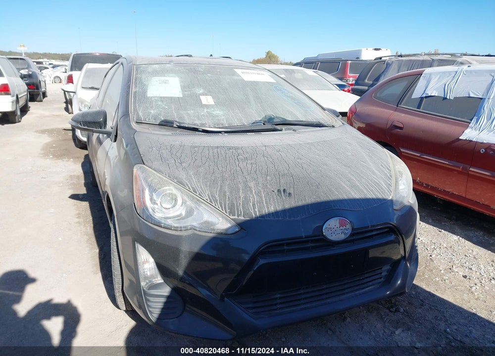 2016 TOYOTA PRIUS C TWO VIN: JTDKDTB31G1126166